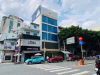 Bán tòa nhà ngang 8m MT Trần Hưng Đạo, Quận 1, DT 8,3 x 9,5m, HĐT 155 triệu/th,