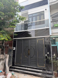 Nhà hẻm 7m Nguyễn Văn Yên, 72m2 nở hậu, 4PN (có phòng trệt), Tặng nội thất