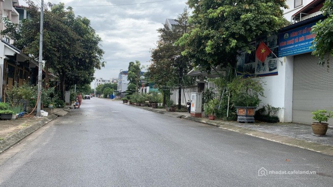 BÁN ĐẤT HOÀ LẠC, TĐC TÂN XÃ, PHÂN LÔ Ô TÔ TRÁNH CÓ VỈA HÈ, ĐỐI DIỆN ĐH FPT, ĐHQG