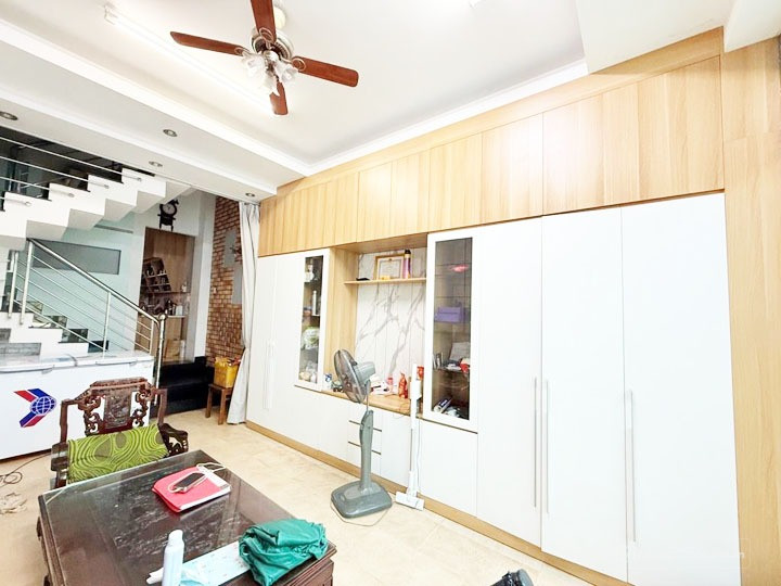 Nhà 5 tầng, mặt tiền Tân Khai, Tân Sơn Nhất, 76m2, Chỉ 12.x tỷ TL