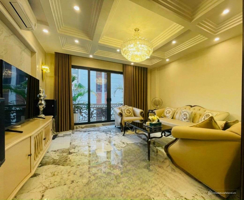 BÁN GẤP NGỌC LÂM 60M x 7T THANG MÁY, GARA Ô TÔ, FULL NỘI THẤT, KINH DOANH. GIÁ