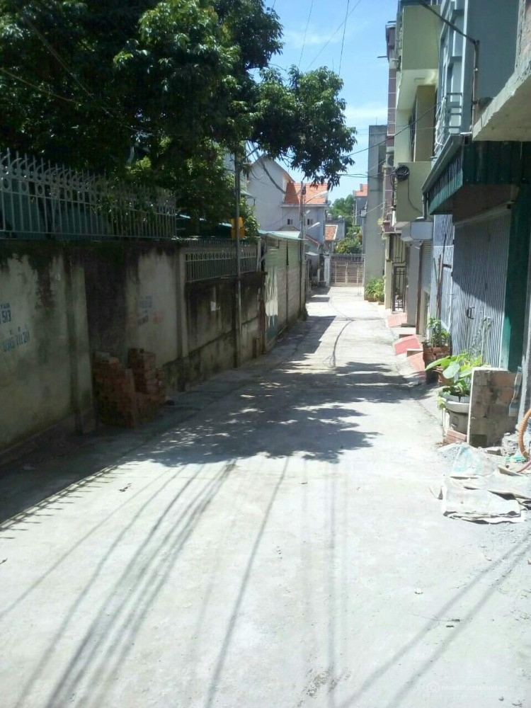 Bán gấp 100m đất-sổ đỏ, chính chủ (3,5 tỷ) –Ngõ 86, tổ 3, khu 9, Cọc 8 -Phường H