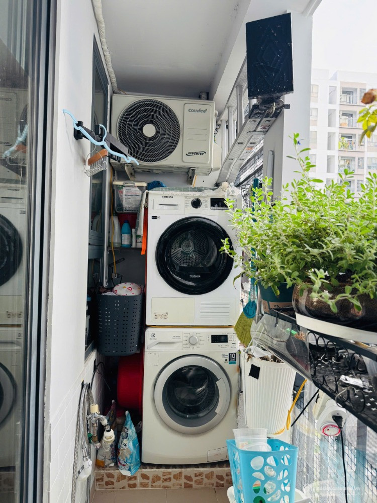 Cho thuê CC cao cấp liền kề Phú Mỹ Hưng, 2PN1WC 57m2, giá 15tr/tháng (TL)