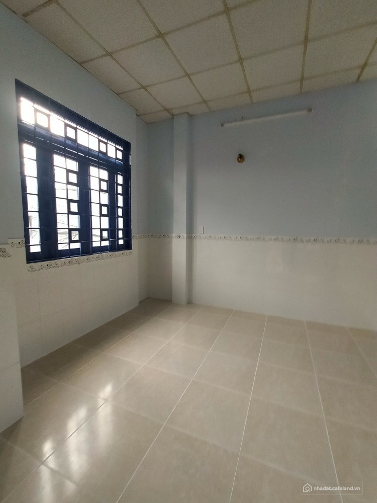 Quận 8- 47m2- hai tầng Kiên cố gần MT chỉ 4 tỷ hơn.