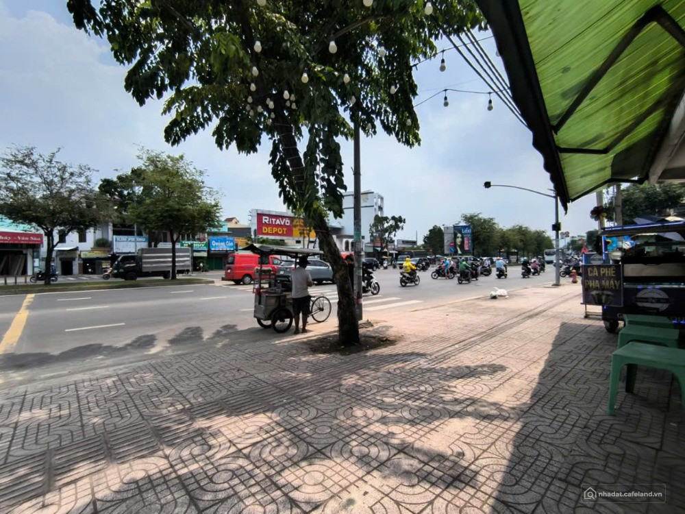 BÁN NHÀ MẶT TIỀN KINH DƯƠNG VƯƠNG,PHƯỜNG AN LẠC (5,5m x 53m x 3 TẦNG) 32 TỶ TL