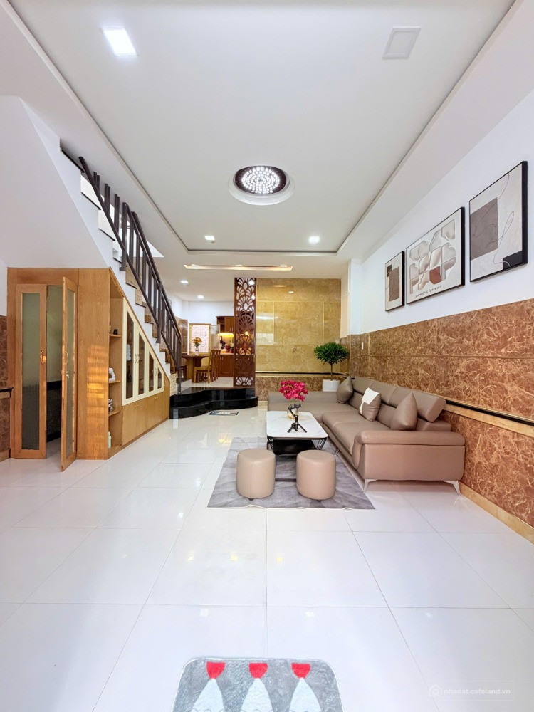 Nhà Đường Ô TÔ 326 Hà Huy Tập – Ô Tô Đậu Trước Nhà