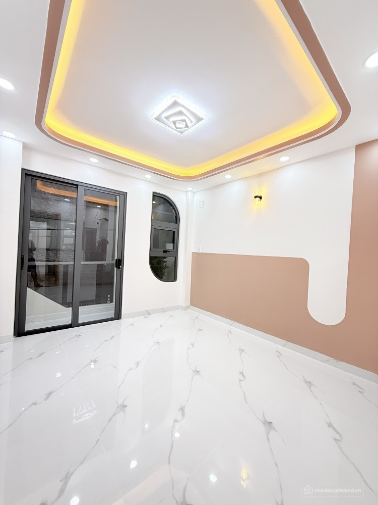 Quận 6- Bình Tiên- 4 tầng 4PN hẻm Xe hơi giá chỉ hơn 6 tỷ.