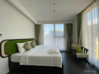 Studio Hill Side view biển trực diện