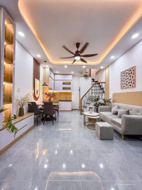 GIẢM 250TR -  SIÊU PHẨM CHÂN DÀI - NGAY CUỐI PHAN XÍCH LONG PHÚ NHUẬN - 4 TẦNG