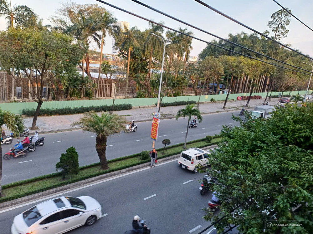 KHÁCH SẠN MINI 12 PHÒNG –  GẦN CỔNG SÂN BAY ĐÀ NẴNG, CÔNG VIÊN 29/3 - CHỈ