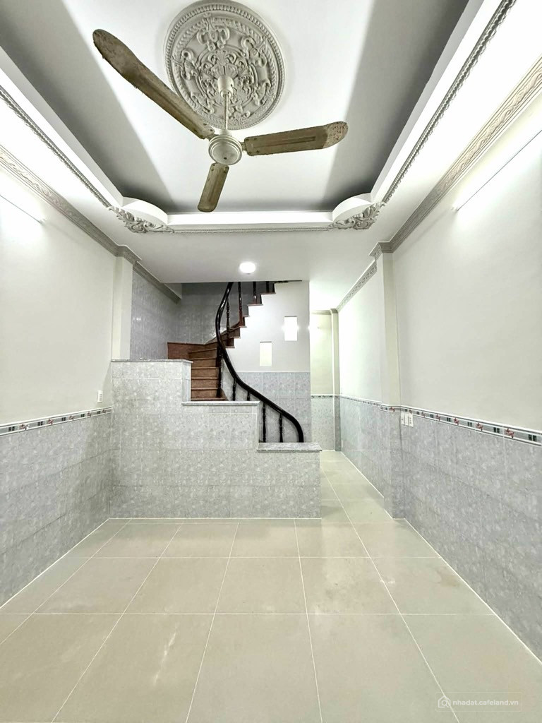 Bán nhà dọn vào ở ngay HXH đường Quang Trung ngang gần 4m gần chợ Hạnh Thông