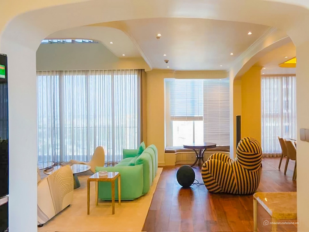 Bán Căn Penthouse tại Q2 Thảo Điền gồm 4 phòng ngủ view sông có diện tích 460m2