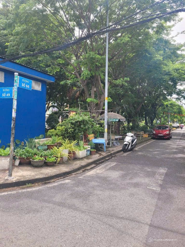 NHÀ HAI MẶT TIỀN THOÁNG MÁT -GẦN METRO BÌNH PHÚ GIÁ 7,3 TỶ