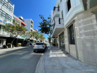 Bán 2 căn nhà liền kề 10ty3 kđt Vcn Phước Long 2 - 87.5m2 ngang 5m 3 tầng 1 tum