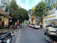 Bán nhà MT Nguyễn Trãi,Q.1 - 4,2x32m(CN: 125m2)CTXD: Hầm 7 tầng - Gía: 62 tỷ