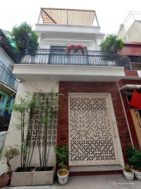 P BÀN CỜ BÁN NHÀ Q.3 – 63M² – CĂN GÓC 2 MẶT THOÁNG – XE HƠI VÀO NHÀ–GIÁ 15.5 TỶ