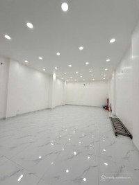 Cho thuê nhà 5 tầng mặt tiền QL50 ngay ngã tư Tạ Quang Bửu P5Q8