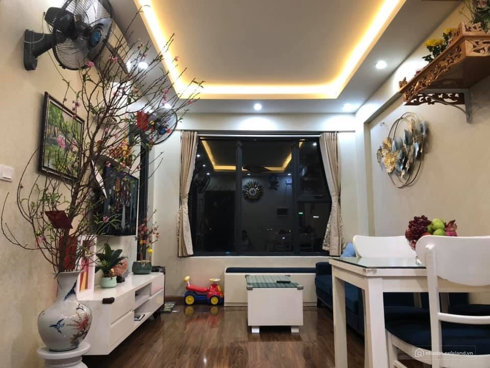 Bán gấp căn hộ chung cư cao cấp Green Stars đường Phạm Văn Đồng – 2PN – Giá 5,9