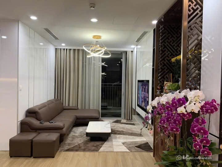 Bán gấp căn hộ chung cư N03T8 Ngoại Giao Đoàn – 76m2 – giá 7 tỷ 8 – Sổ lâu dài.