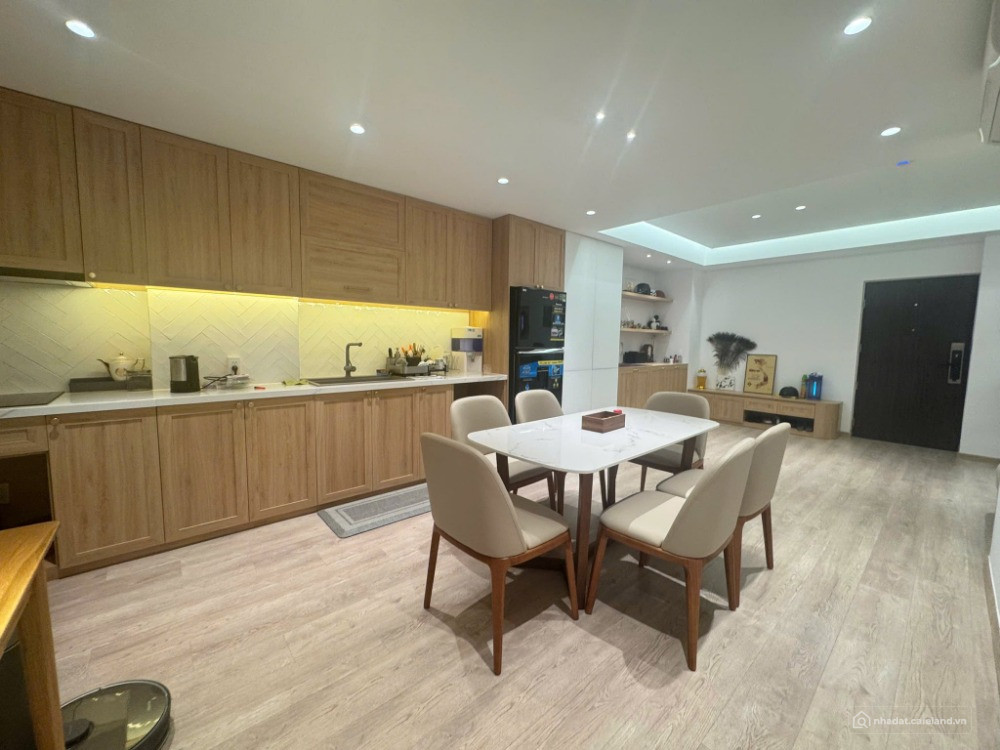 Chuyển nhượng gấp căn hộ cao cấp Sky Garden 3, PMH, Tân Hưng