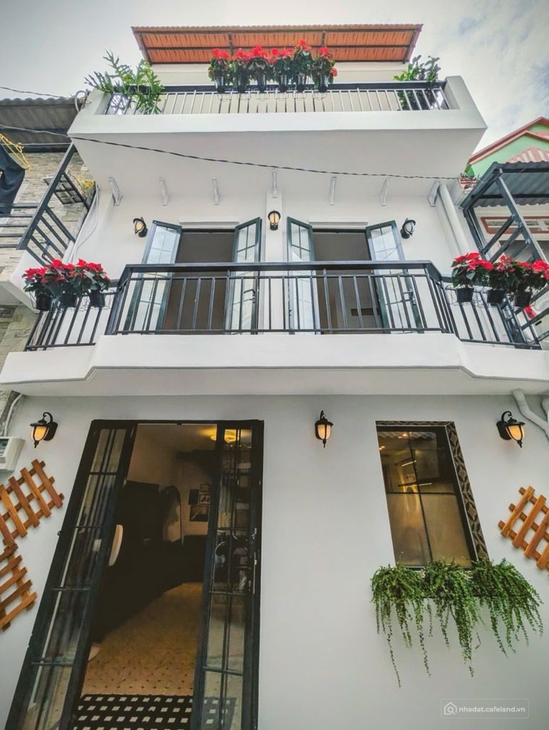 Bán nhà HXH Phạm Văn Chiêu 3 tầng ngang 5m full nội thất Gần Emart Phan Huy Ích