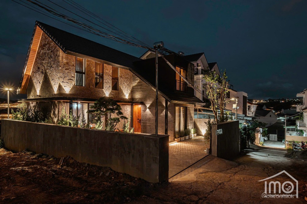 Biệt Thự Kiến Trúc Châu Âu tại đường Nam Hồ/ Phường 11/ Đà Lạt