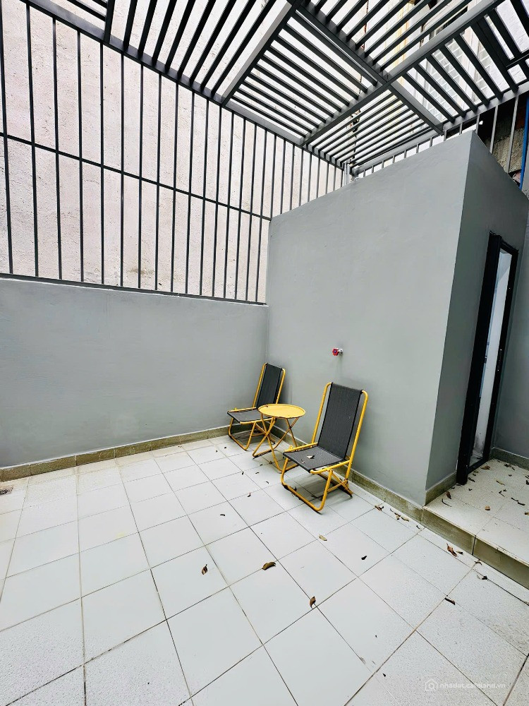 Bán nhà đường xe  XE HƠI 7M THÔNG - NHÀ ĐÚC 3 TẦNG BTCT - SÁT ĐẦM SEN - Hơn 8 TỶ