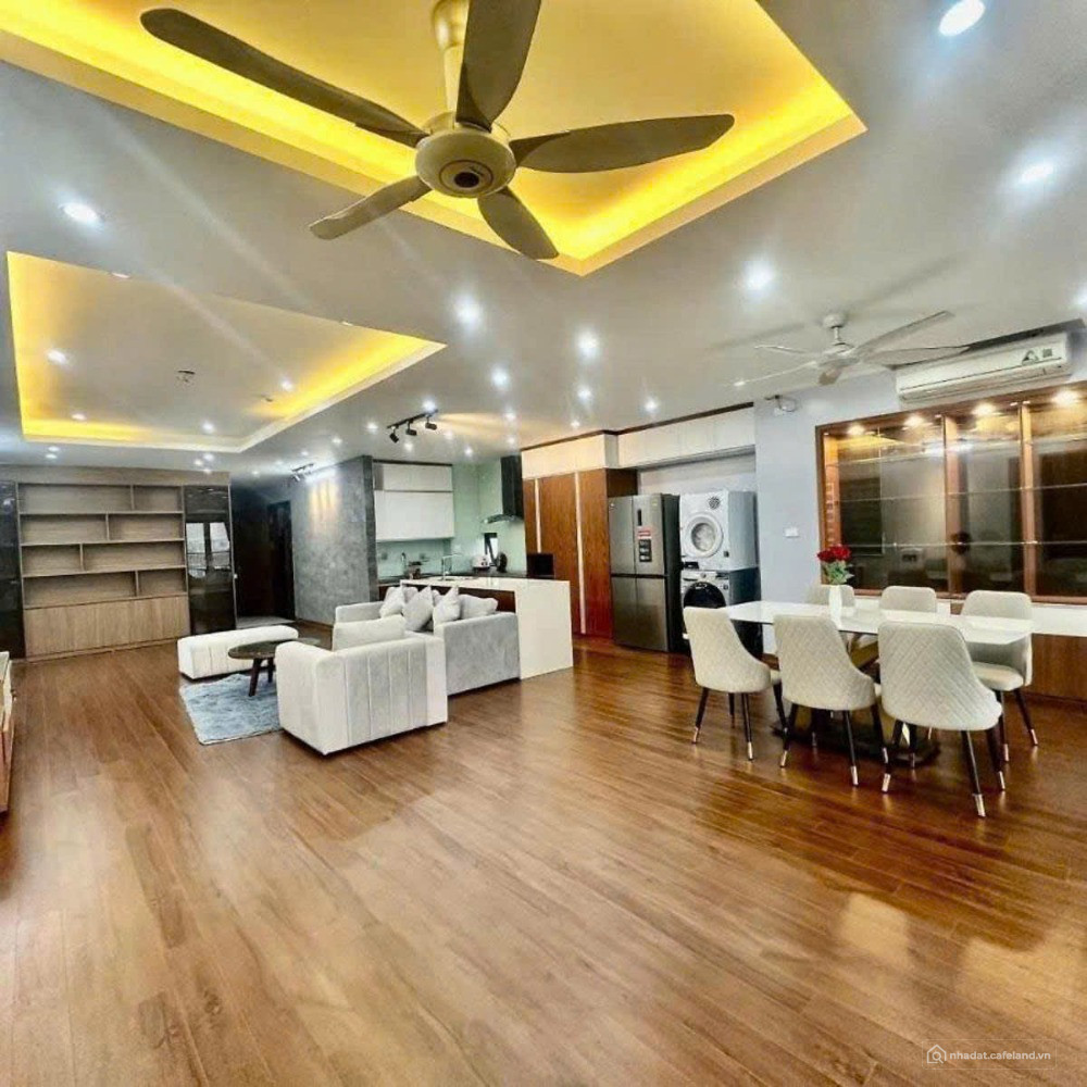 Apartment Siêu Vip Quảng An- Tây Hồ. Mặt phố ô tô tránh, vỉa hè, Kinh Doanh đỉnh