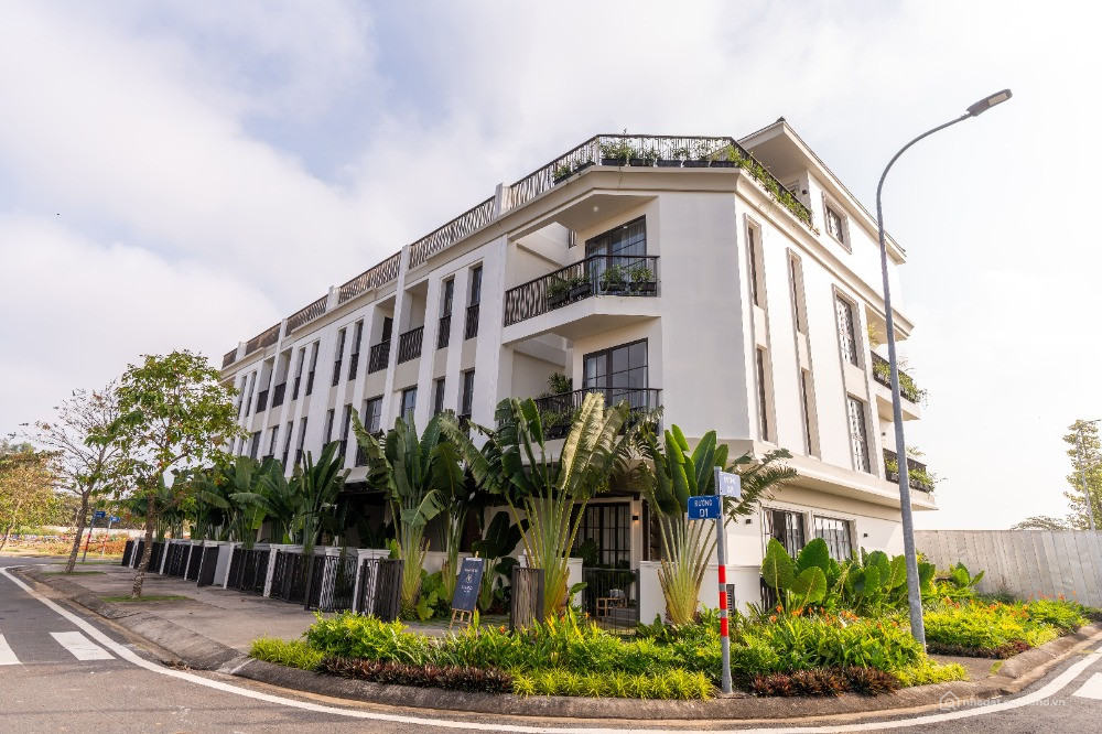 Salacia Villas Phú Mỹ – Nhà Phố Đón Sóng Sân Bay Long Thành & Cảng Cái Mép