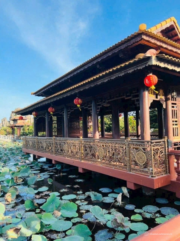 CHUYỂN NHƯỢNG KHU ĐIỀN VIÊN TƯ GIA ĐẸP NHƯ TRANH VẼ