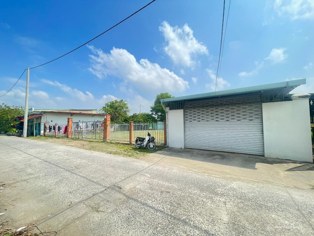 CHỦ GỬI 1500M2 ĐẤT ĐẸP NGAY CỔNG KCN HIỆP PHƯỚC, LÀM KHO XƯỞNG.