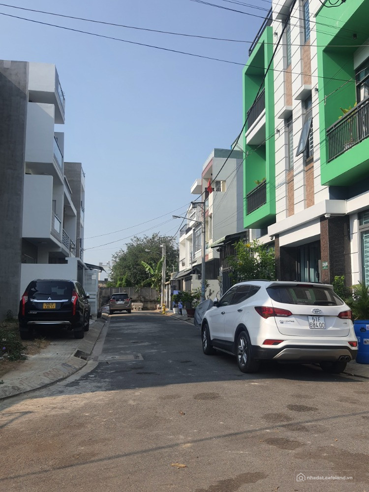 Bán nhà mới xây đường số 6 linh xuân Thủ Đức TPHCM,LH 0909428959