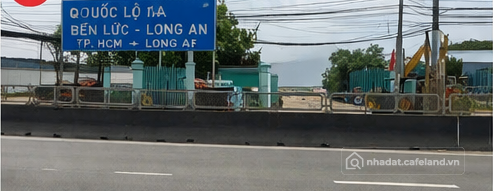 Chuyển nhượng đất mặt tiền Quốc lộ 1A, Bến Lức, Long An