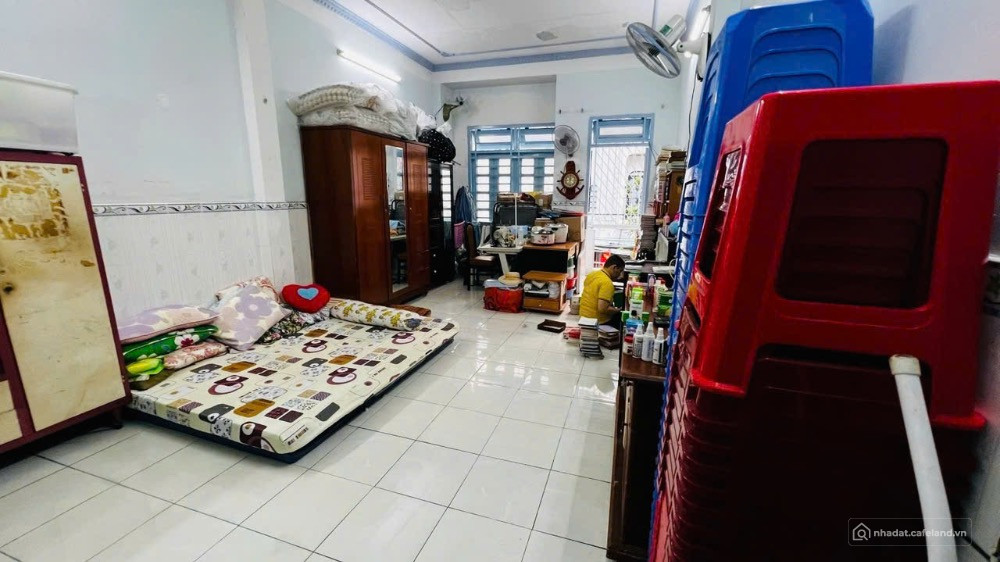 Nhà khu vực Tân Hương, hẻm 4m, 73m2, 4x18, Khu an ninh, Chỉ 6.4 tỷ TL