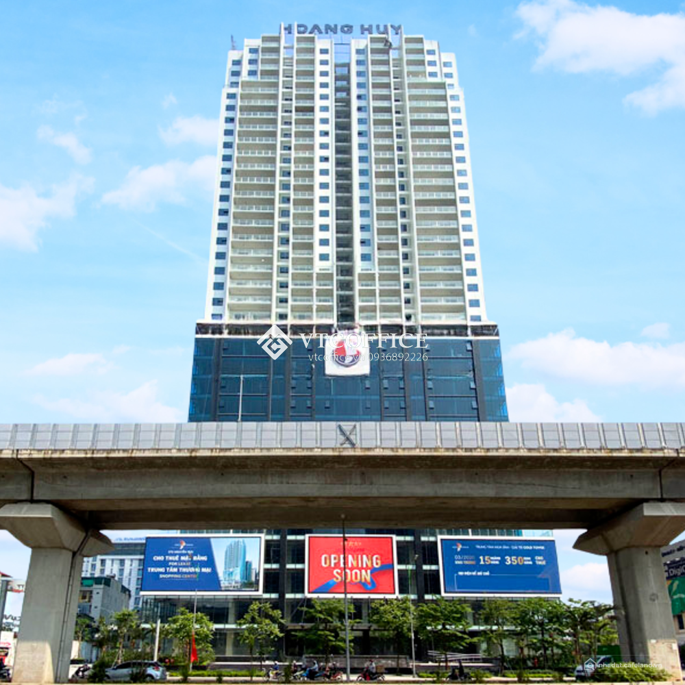 cho thuê 2 ô văn phòng – tầng 5 gold tower (chính chủ)