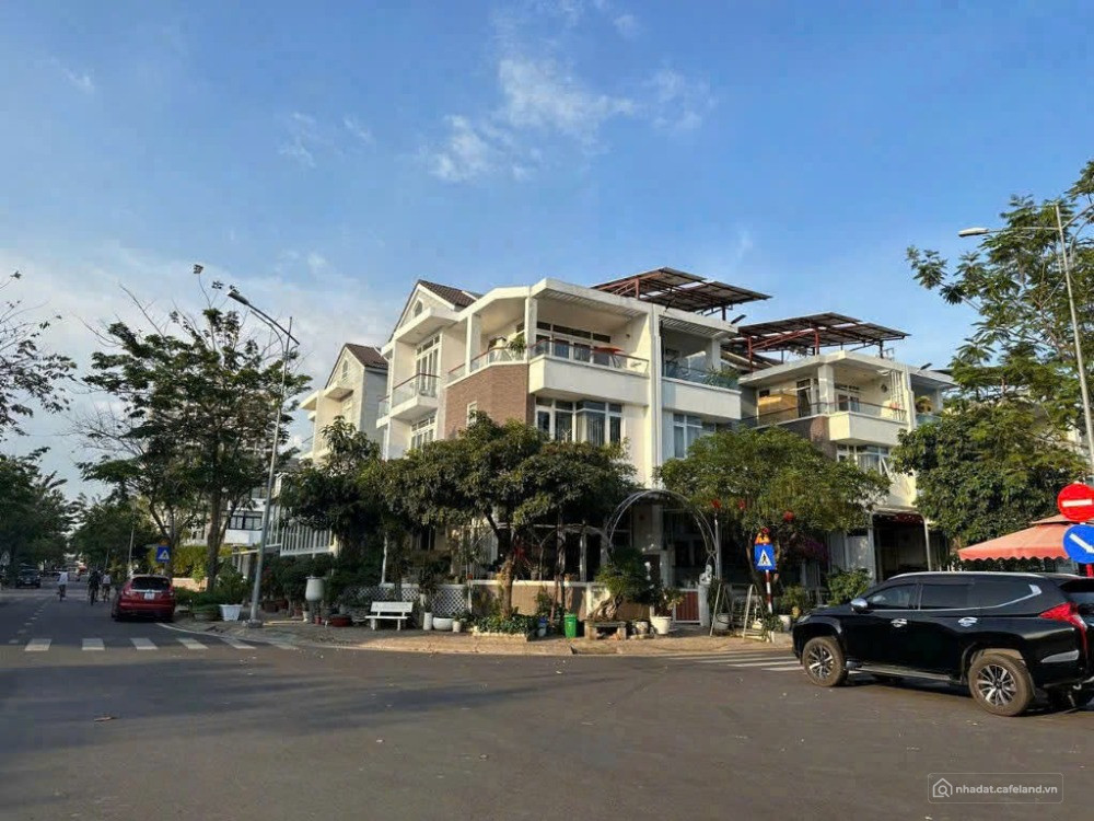 nhà phố biệt thự dự án jamona golden silk quận 7