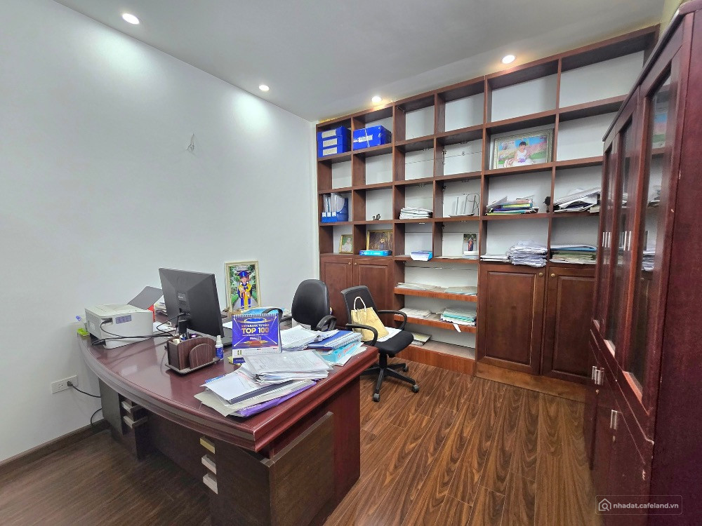  Duy nhất 1 căn Trích Sài đẹp, thoáng, 3 bước ra hồ, view Hồ Tây