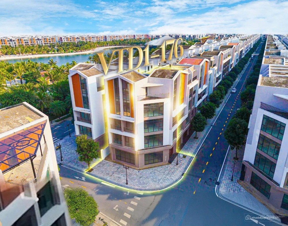 BÁN CĂN LIỀN KỀ GÓC VTĐ VỊ TRÍ VÀNG GIỮA TRÁI TIM VINHOMES OCEAN PARK 3