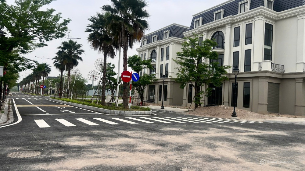 Nhượng suất ngoại giao lk10-01 dự án Centreville Lương sơn