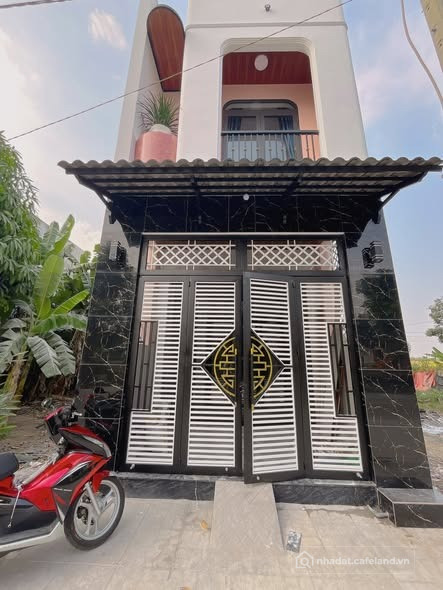 Bán Nhà Mới Xây - Tặng hết Nội Thất | Sổ Hồng Riêng | KDC Cát Tường Phú Sinh