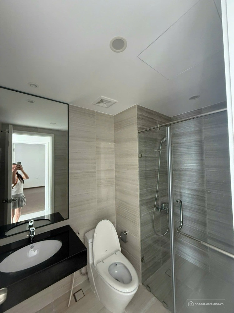 Giỏ hàng trực tiếp CĐT nhà sẵn , sổ sẵn, TT 10 % nhận nhà, miễn lãi 12 tháng.