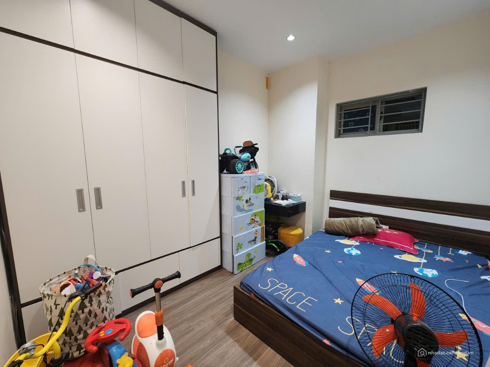 Tôi chính chủ cần bán căn 2PN, 2VS tầng 40 tại HH3A Linh Đàm, 3,350 tỷ 72m2 bao