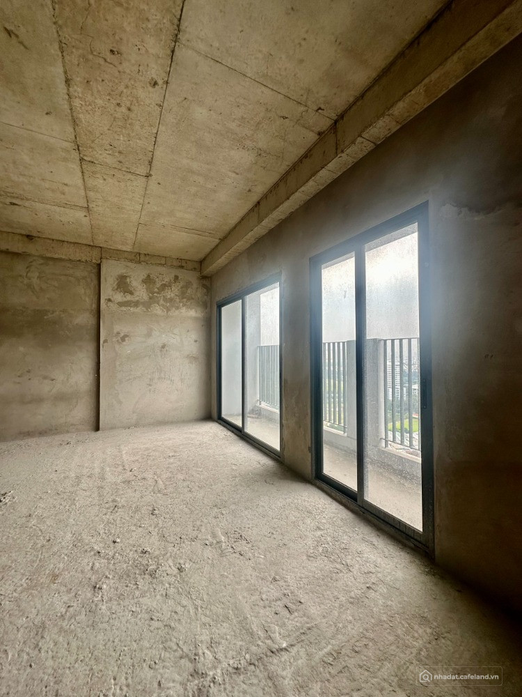 Lavida plus, cần chuyển nhượng 2PN 2WC 74m2 4,65 tỷ, nhà thô, view HB, sông, lh