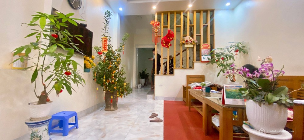 Nhà phố Kim Quan 74m, ngõ ô tô tránh, phù hợp ở và kinh doanh