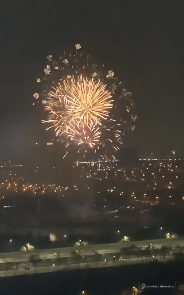 Cc cần bán gấp căn hộ OCT5 Phạm Văn Đồng 91m2 3 ngủ2wc ban công ĐN thoáng mát