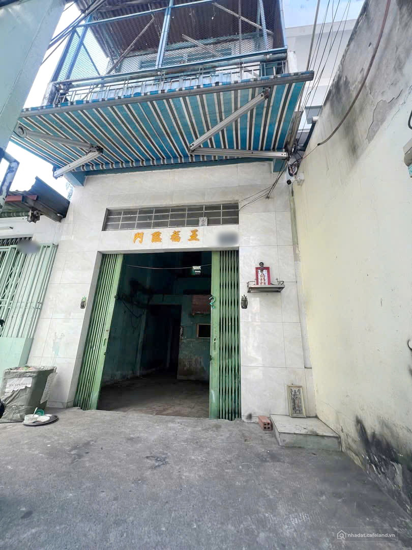 Nhà cũ (lửng,lầu) hẻm thông đường Tùng Thiện Vương P12Q8. Giá: 3.98 tỷ