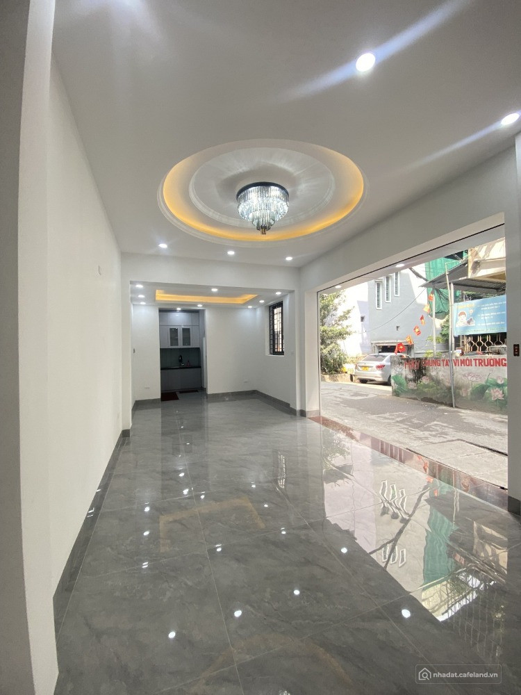 LÔ GÓC TRUNG TÂM ĐỐNG ĐA – Ô TÔ TRÁNH – MẶT TIỀN SIÊU RỘNG – CÓ SÂN VƯỜN CHILL C