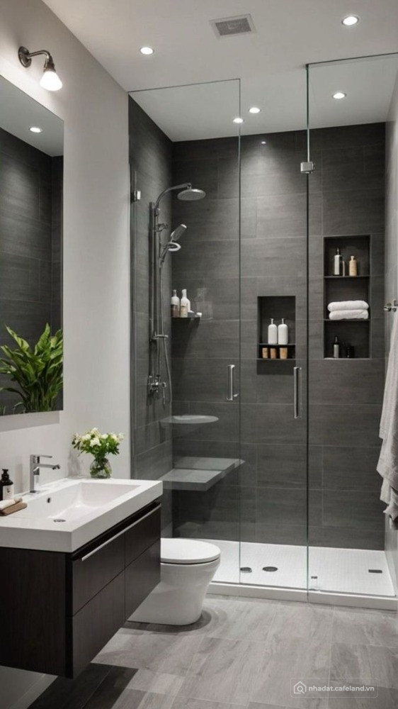 CẦN BÁN CĂN HỘ 120 M2 TOÀ OCT5B HÀ NỘI BAN CÔNG ĐÔNG NAM