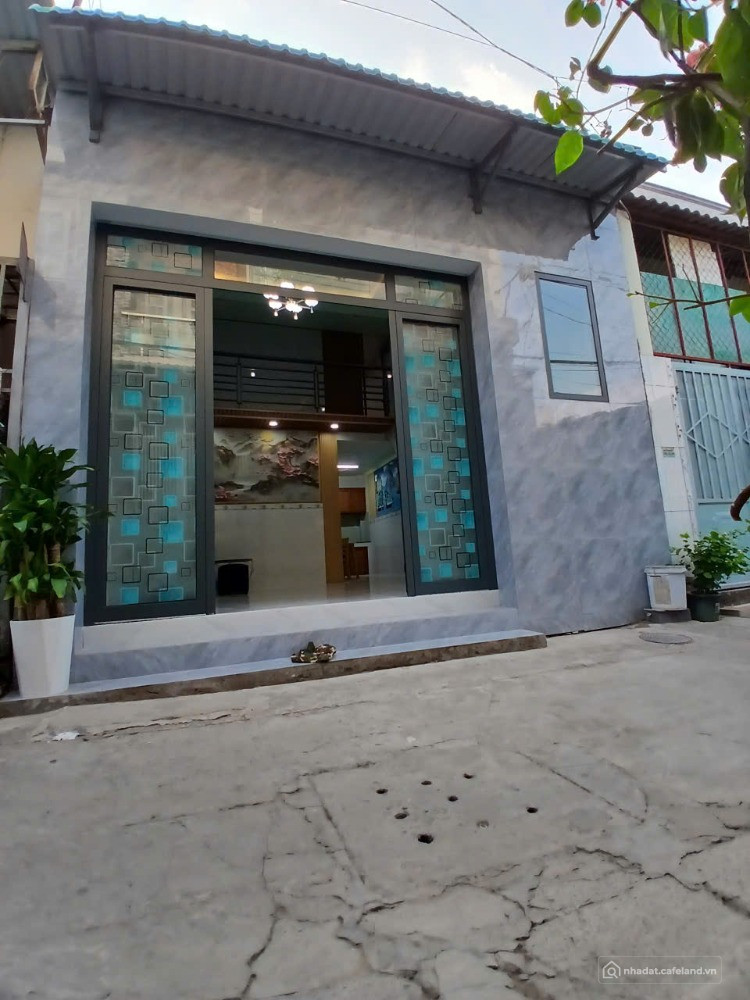 Bán nhà sổ chung gần chợ Đoàn Thị Kia trung tâm Dĩ An giá rẻ đi làm thuận tiện