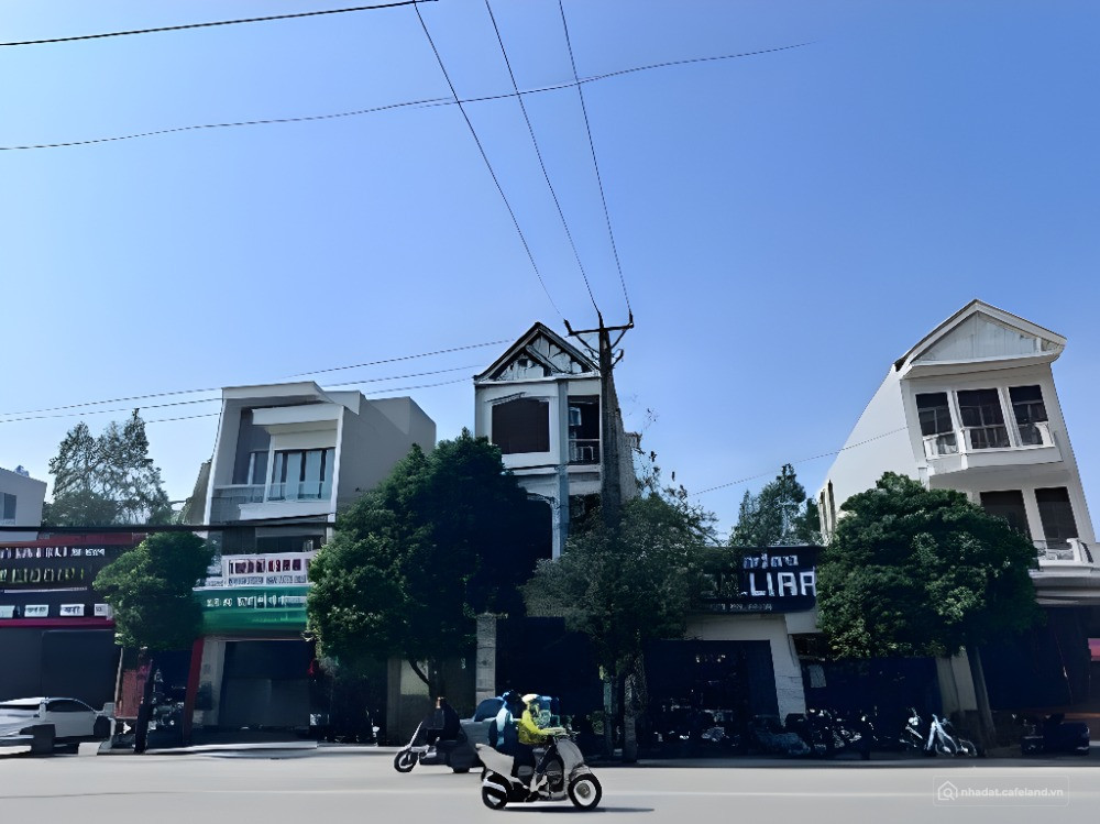 BÁN ĐẤT NAM ĐỊNH, NGAY BÃI TẮM THỊNH LONG, MẶT CHÍNH TRỤC ĐƯỜNG LIÊN XÃ, KD SẦM